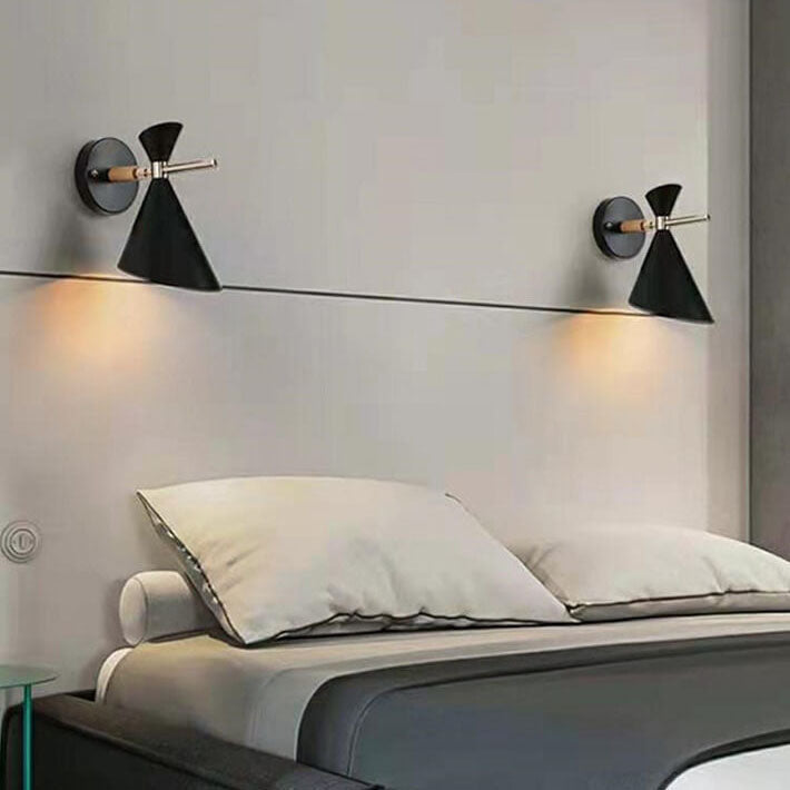 NordicElegance Wall Light - Minimalist LED Horn-Shaped Sconce