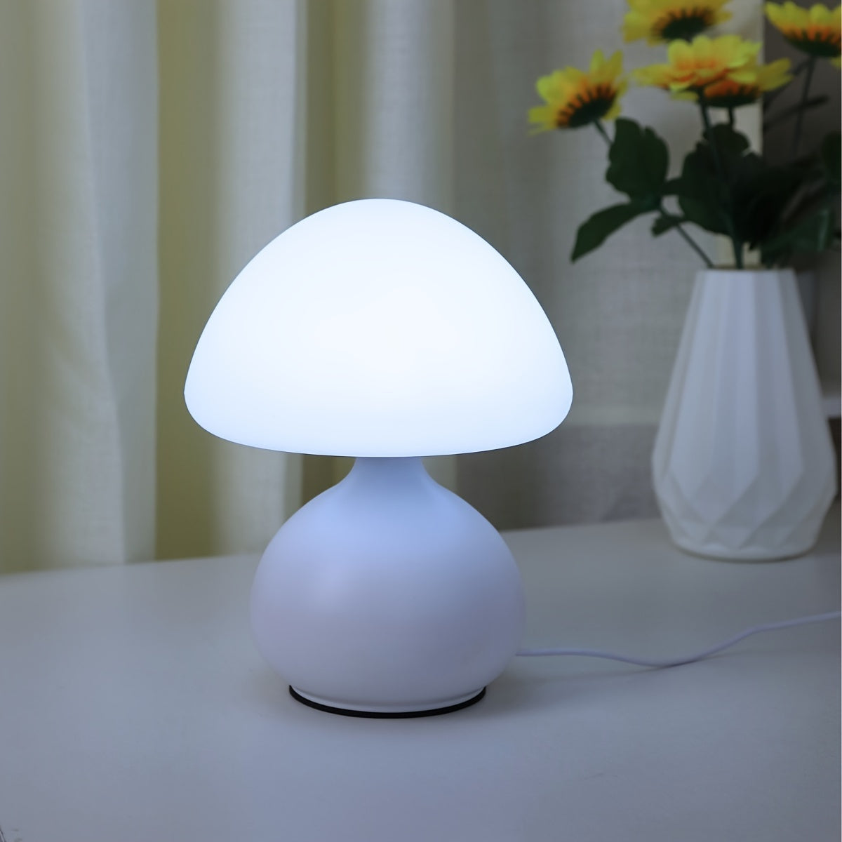 ModernLight Lamp - Elegant USB Mushroom Table Lamp