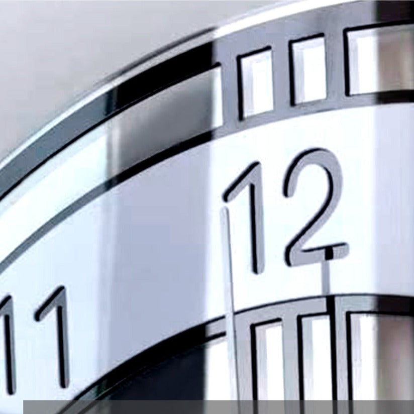 SilentPulse - Silent Acrylic Wall Clock with Modern Design
