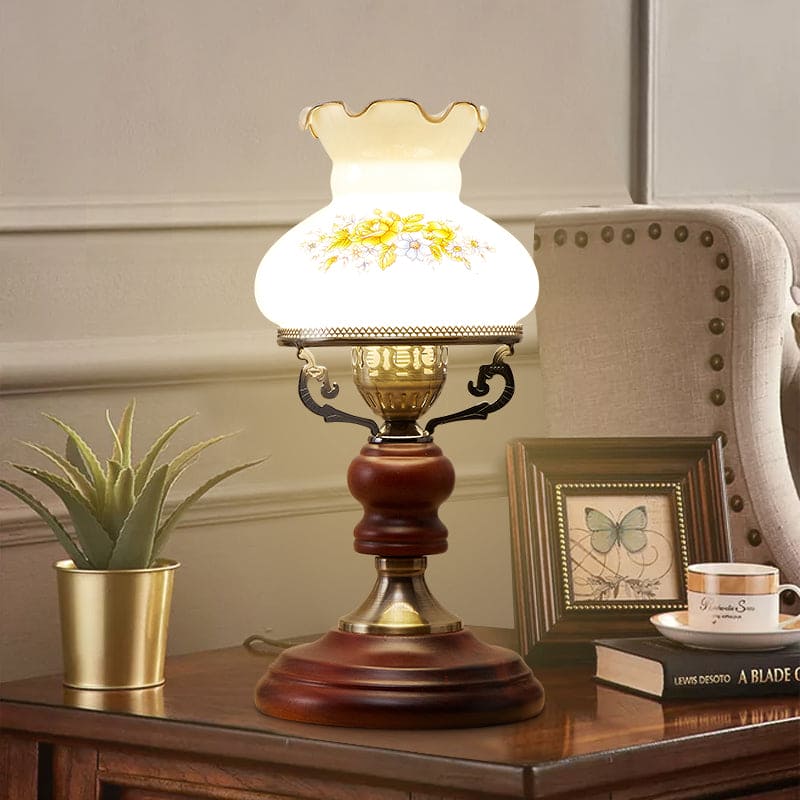 GlowSophie - Classic Ceramic Table Lamp in Deep Red