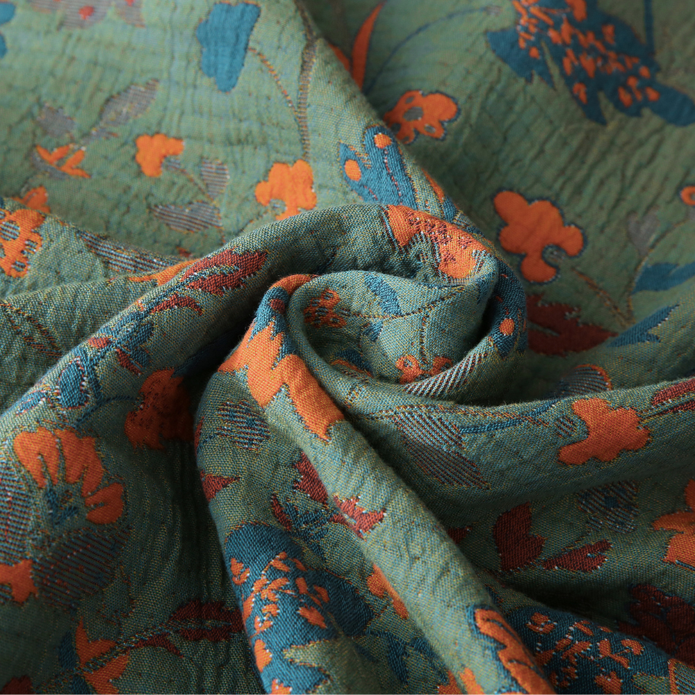 Gothel - Retro Floral Blanket for a Vintage Vibe