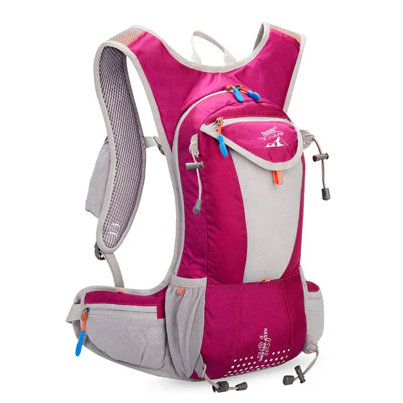 TravelLite - Ultralight Backpack with Integrated 2L Water Bladder