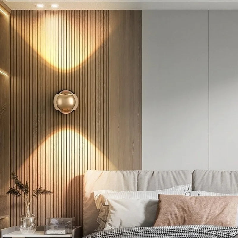 LumièreArt - Elegant Wall Sconce with Adjustable Lighting
