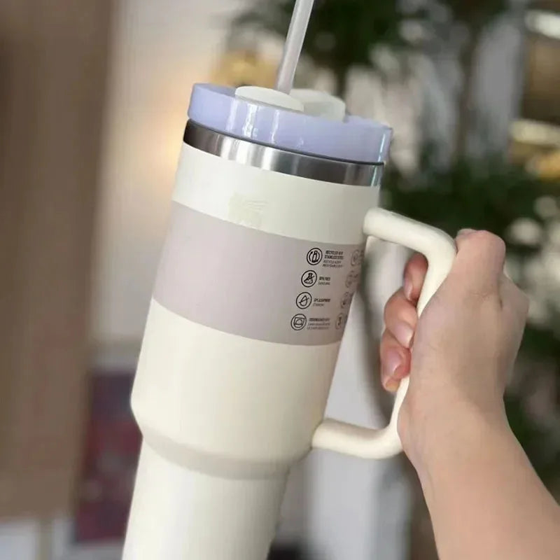 HydratePro - 1180ml Insulated Water Bottle with FlowState Lid