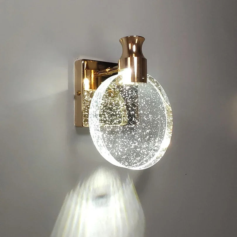 LumièreCéleste - Elegant Gold Wall Sconce for Warm Interiors