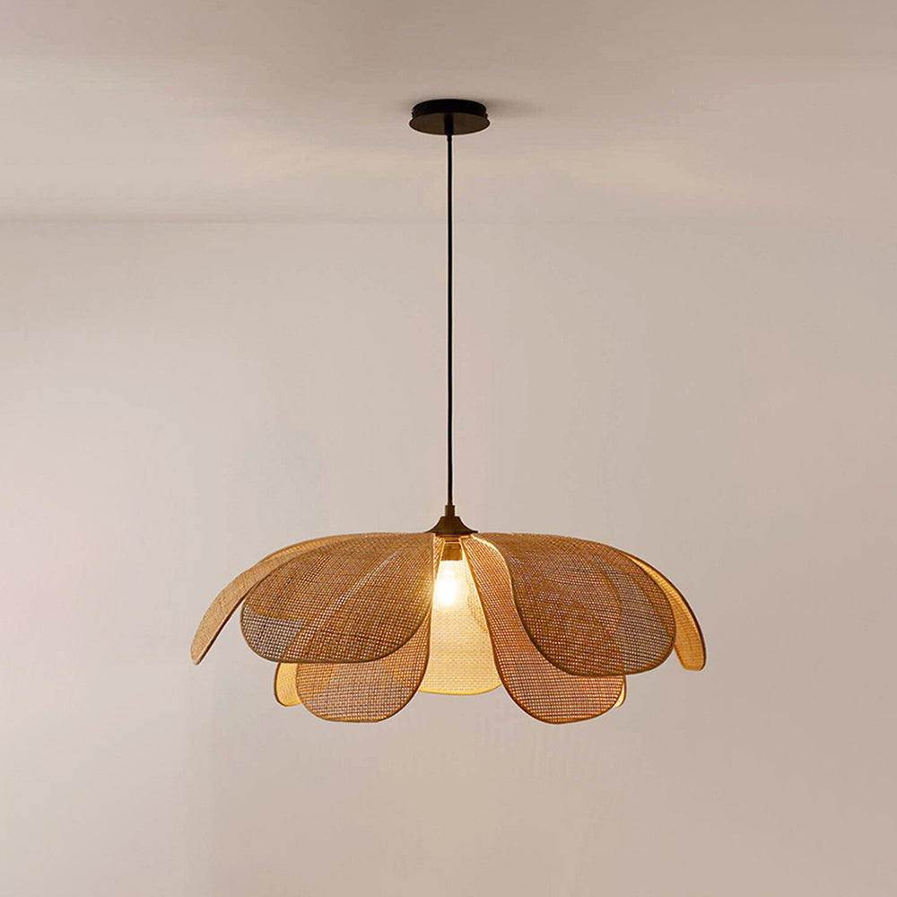 NaturelChic Lamp - Elegant Rattan Pendant Light for the Bedroom