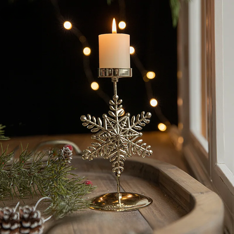 StarGlow Candle Holder - Elegant Golden Candle Holder for the Holidays