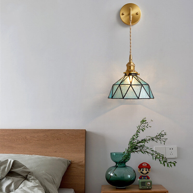Aquarius - Elegant Wavy Glass Wall Sconce