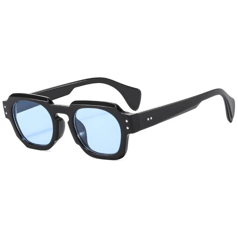 RetroChic - Lunettes de Soleil Luxe pour Femmes
