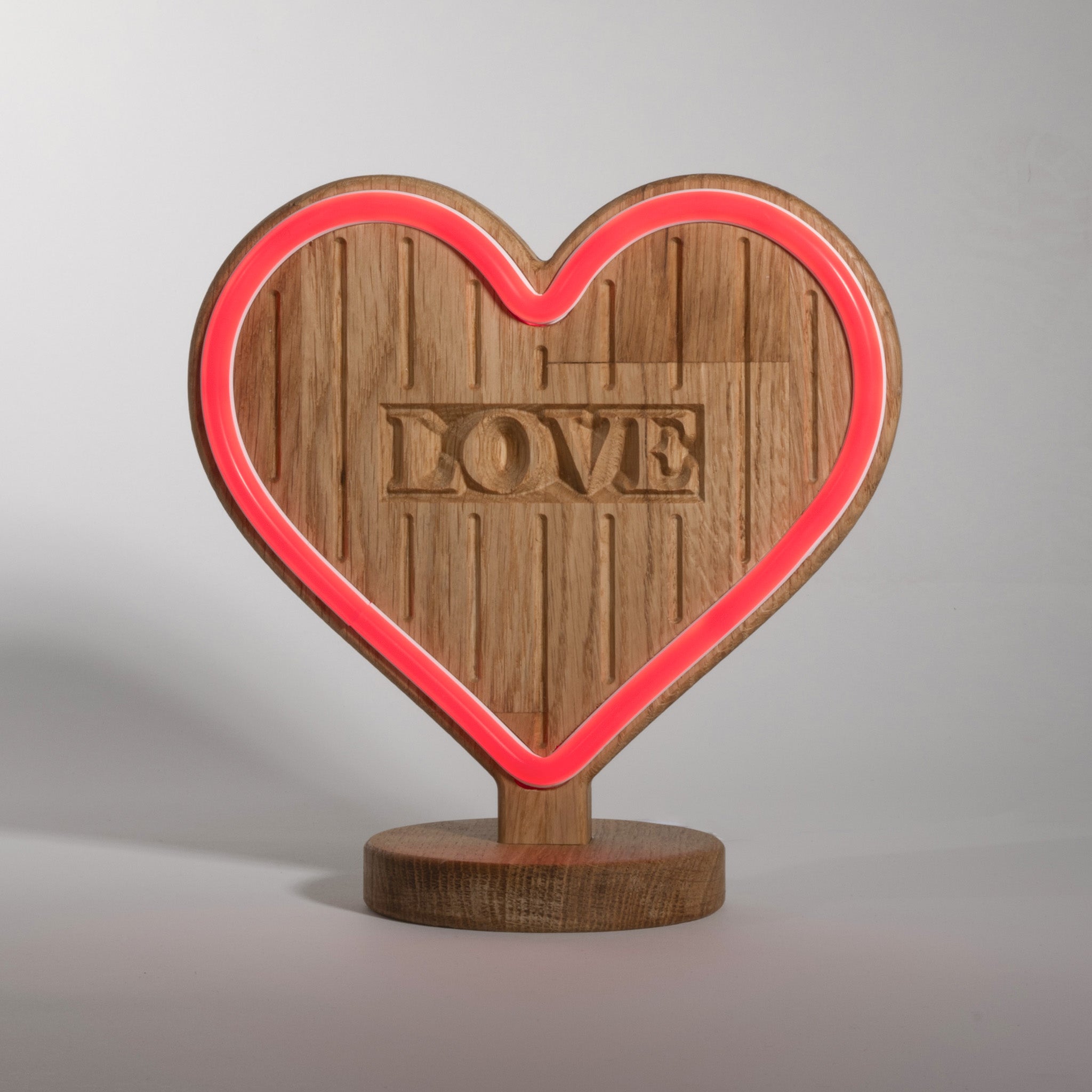 LoveGlow - Cœur néon en bois avec télécommande