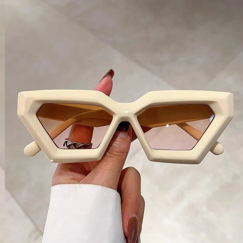 Emma Shades - Lunettes de Soleil Rétro Arrondies