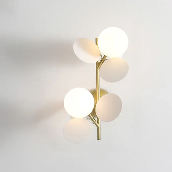 MacronLicht - Modern Acrylic LED Wall Light