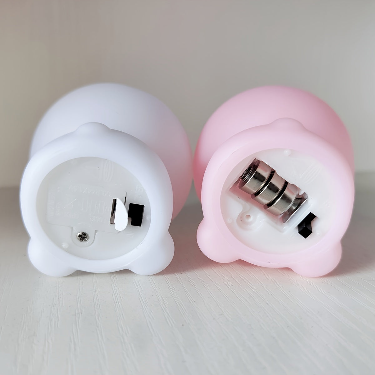 Yozuki - Anime-Style LED Table Lamp