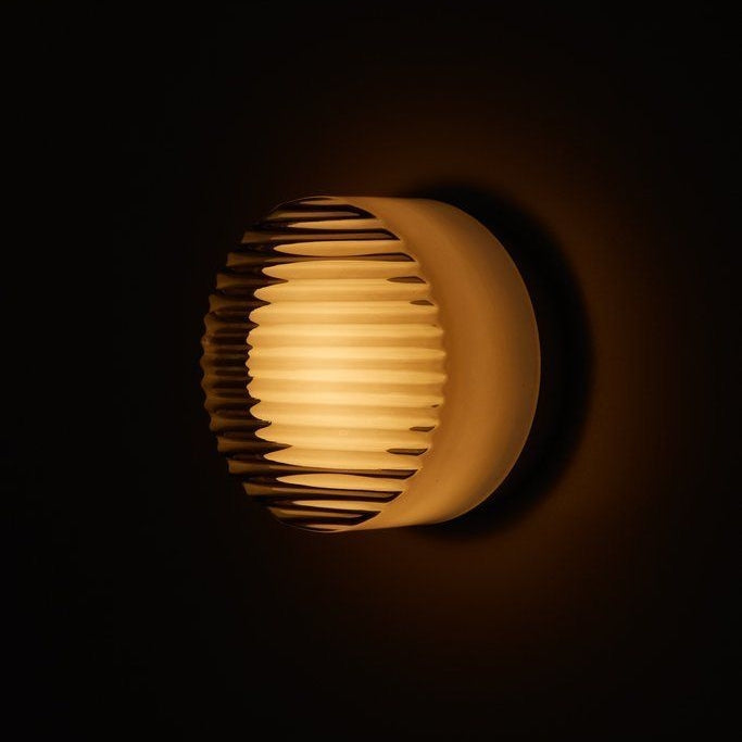 LumLight Wall Sconce - Modern LED Lighting for Indoors and Outdoors