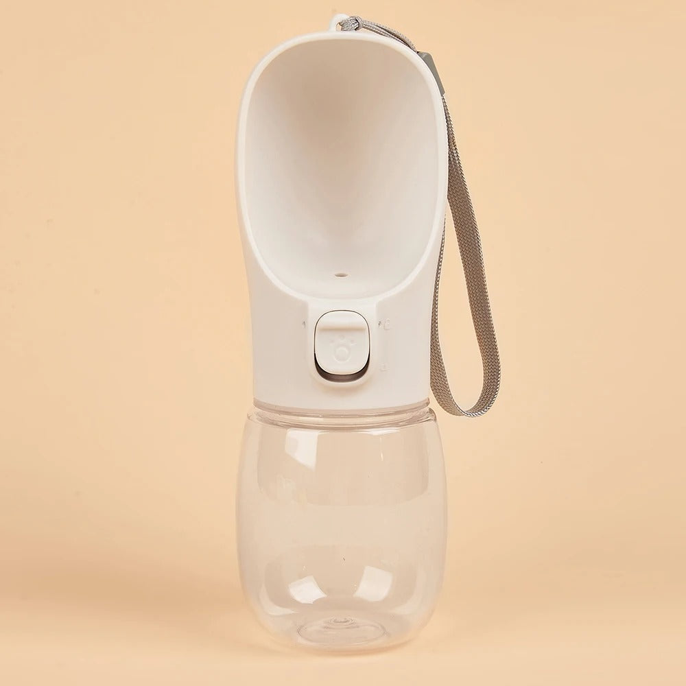 Pierre Hydration - Portable Water Bottle for Dogs on the Go