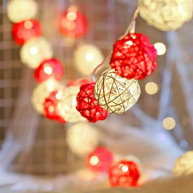 LuxAura - 2m Rattan Fairy Light String with 20 LEDs