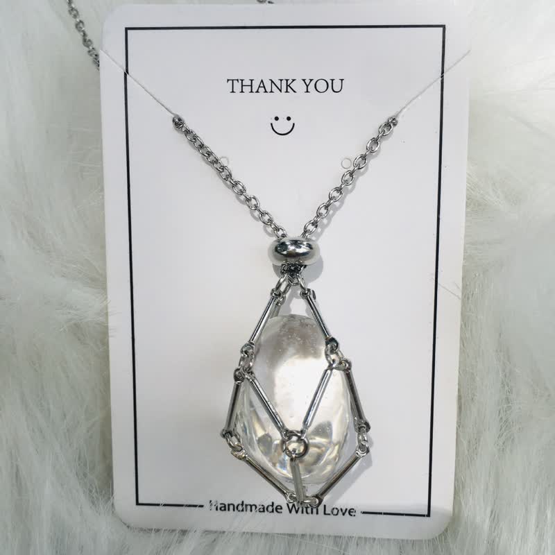 Iris - Collier petite monture en cristal naturel