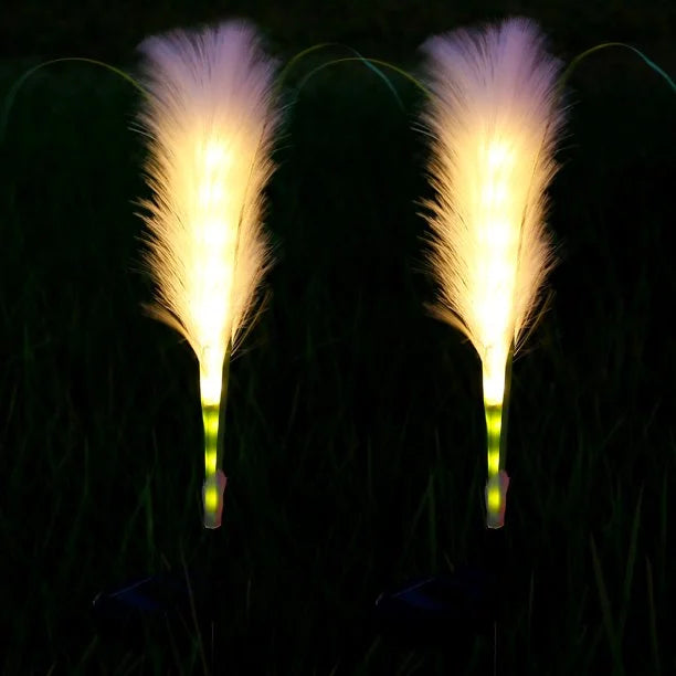 LumiSoleil - Reed-Shaped Solar Garden Lantern