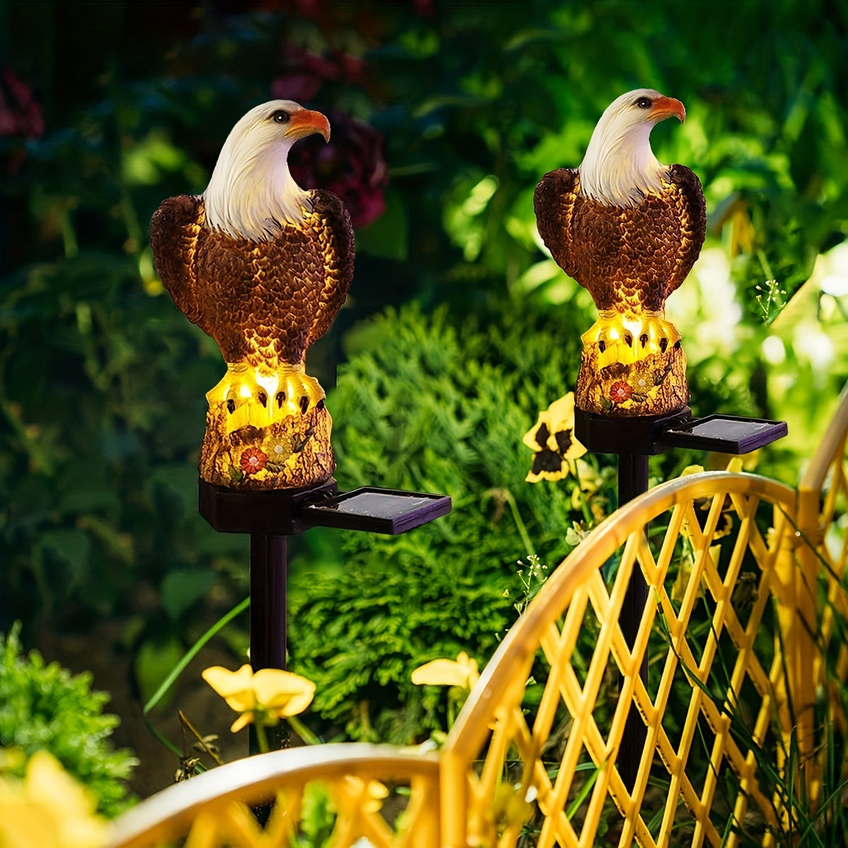 SolarGlow Eagle - Solar Garden Lamp with Eagle Design