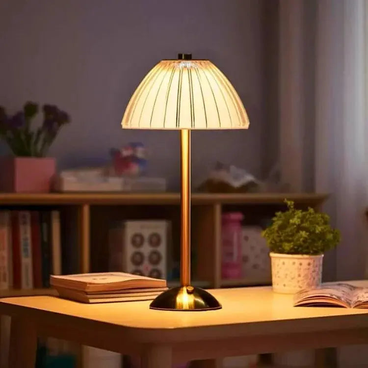Clarion Luxe - Rechargeable Touch Table Lamp