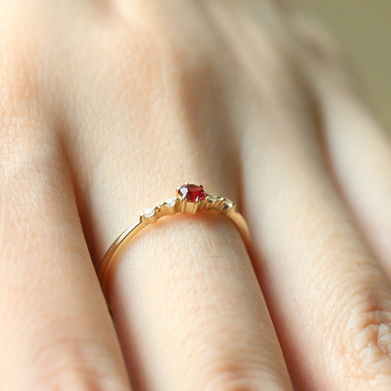 Elara - Bague grenat pierre précieuse en or 18K