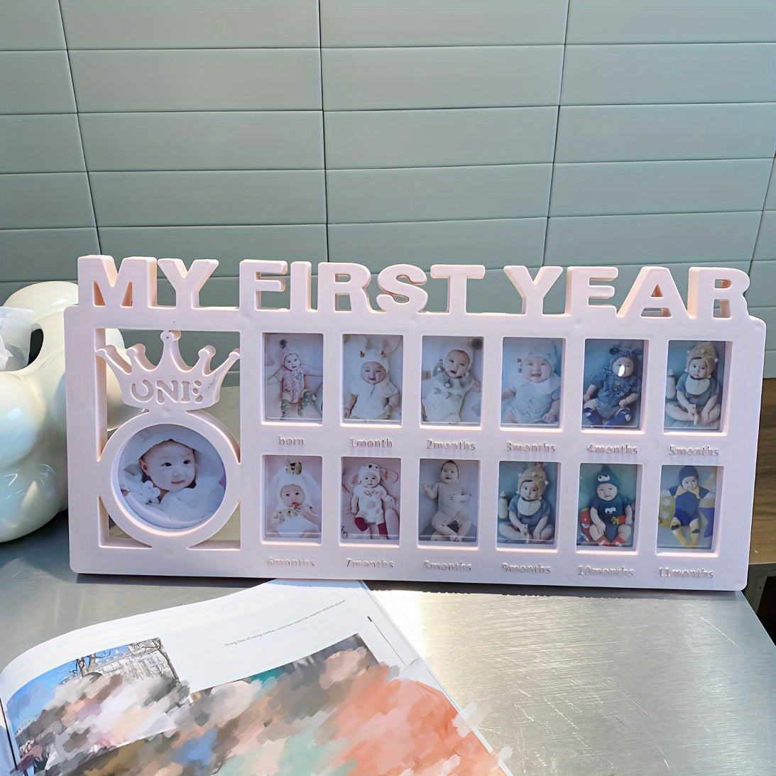 BabyMemories - Keepsake Photo Frame for Baby's First 12 Months