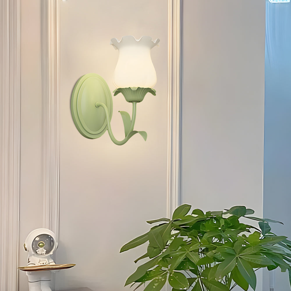Inanthe - 3D Glass Flower Wall Sconce