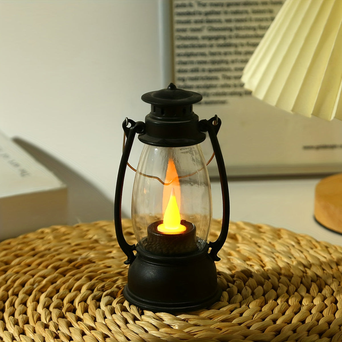 NostalgicGlow Lamp - Yellow Flame Oil Lantern Style LED Lamp