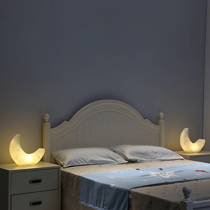Relara - Art Deco Crescent Moon Night Light