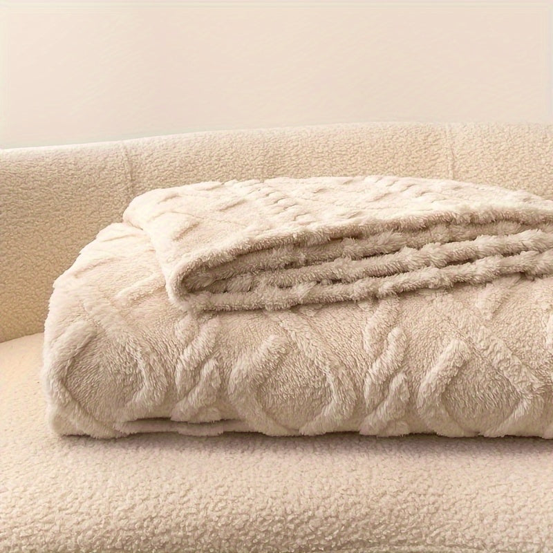 EssenceBlanket - Lightweight Elegant Throw Blanket for All Seasons