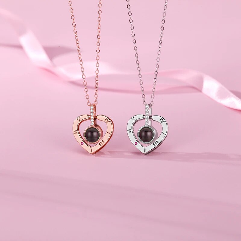 EternalLove - Collier cœur en 100 langues