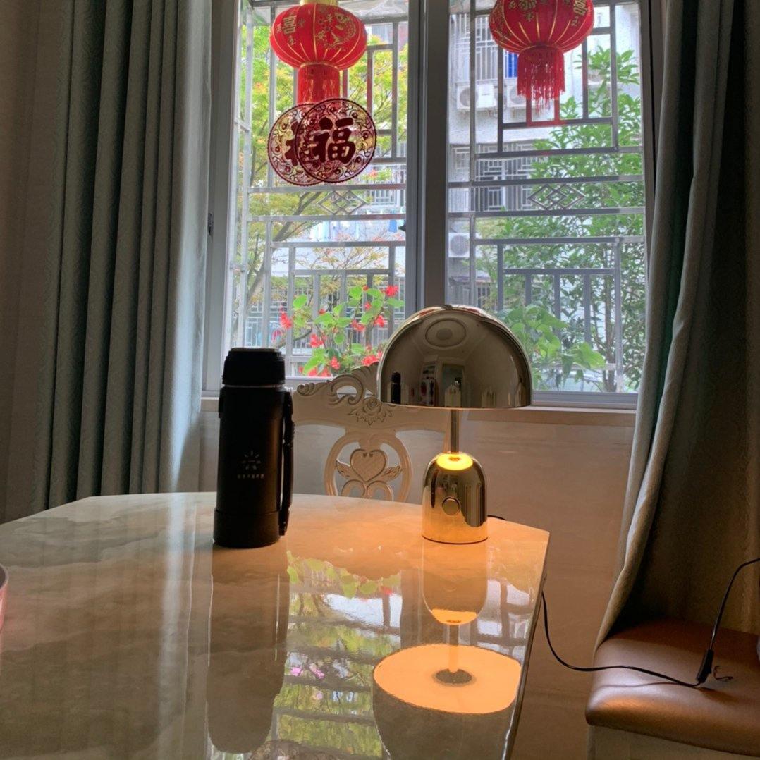 ChimeGlow Lamp - Elegant Bell-Shaped Lamp for the Home
