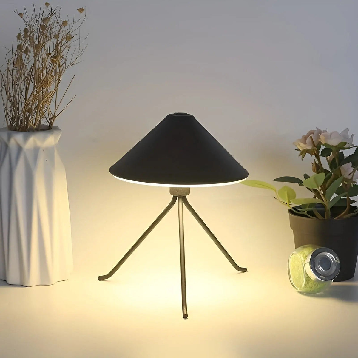 Artisyn - Rechargeable USB LED Table Lamp with Chic Design