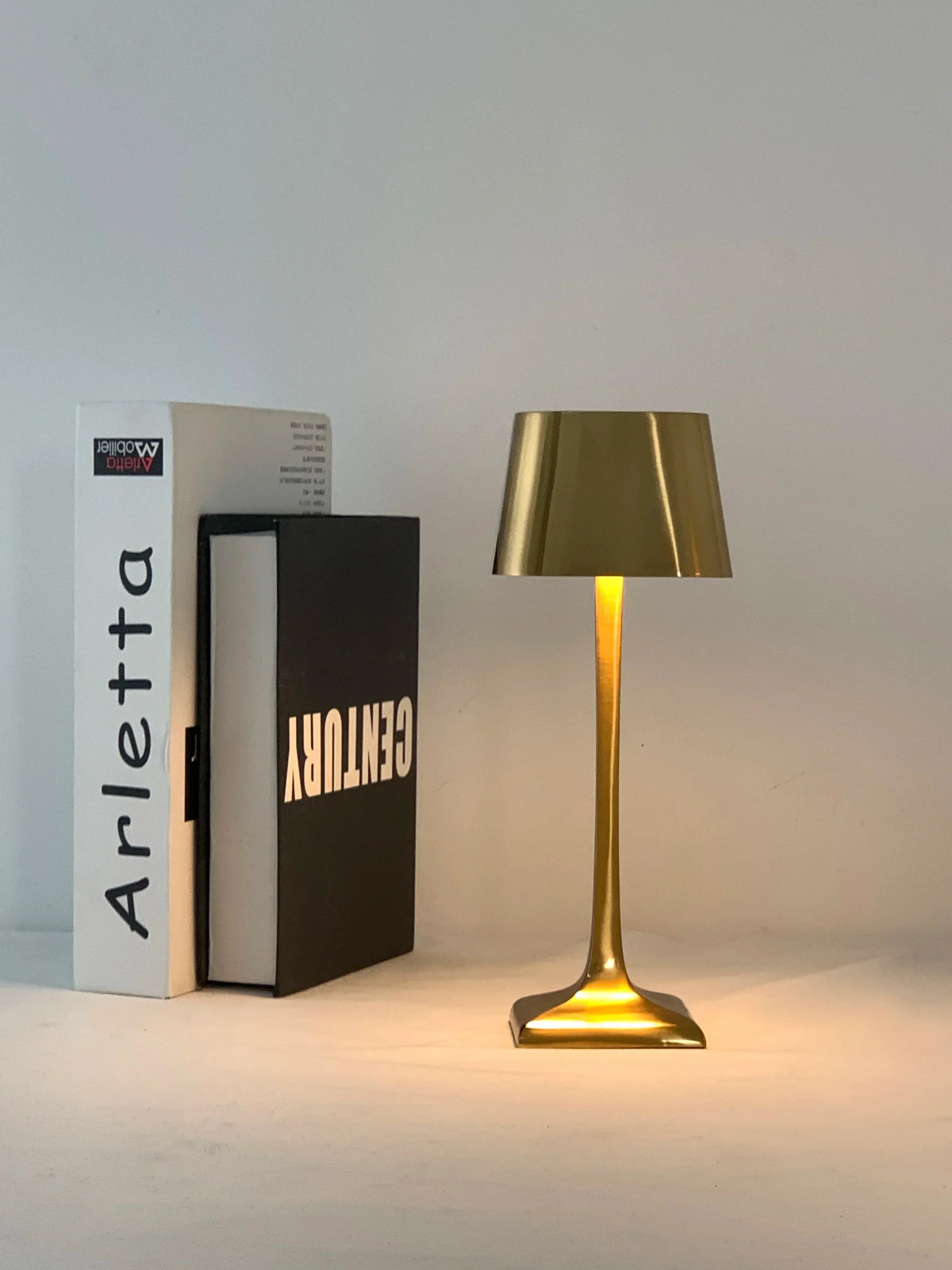 Seraphine Lumiere - Rechargeable USB LED Table Lamp