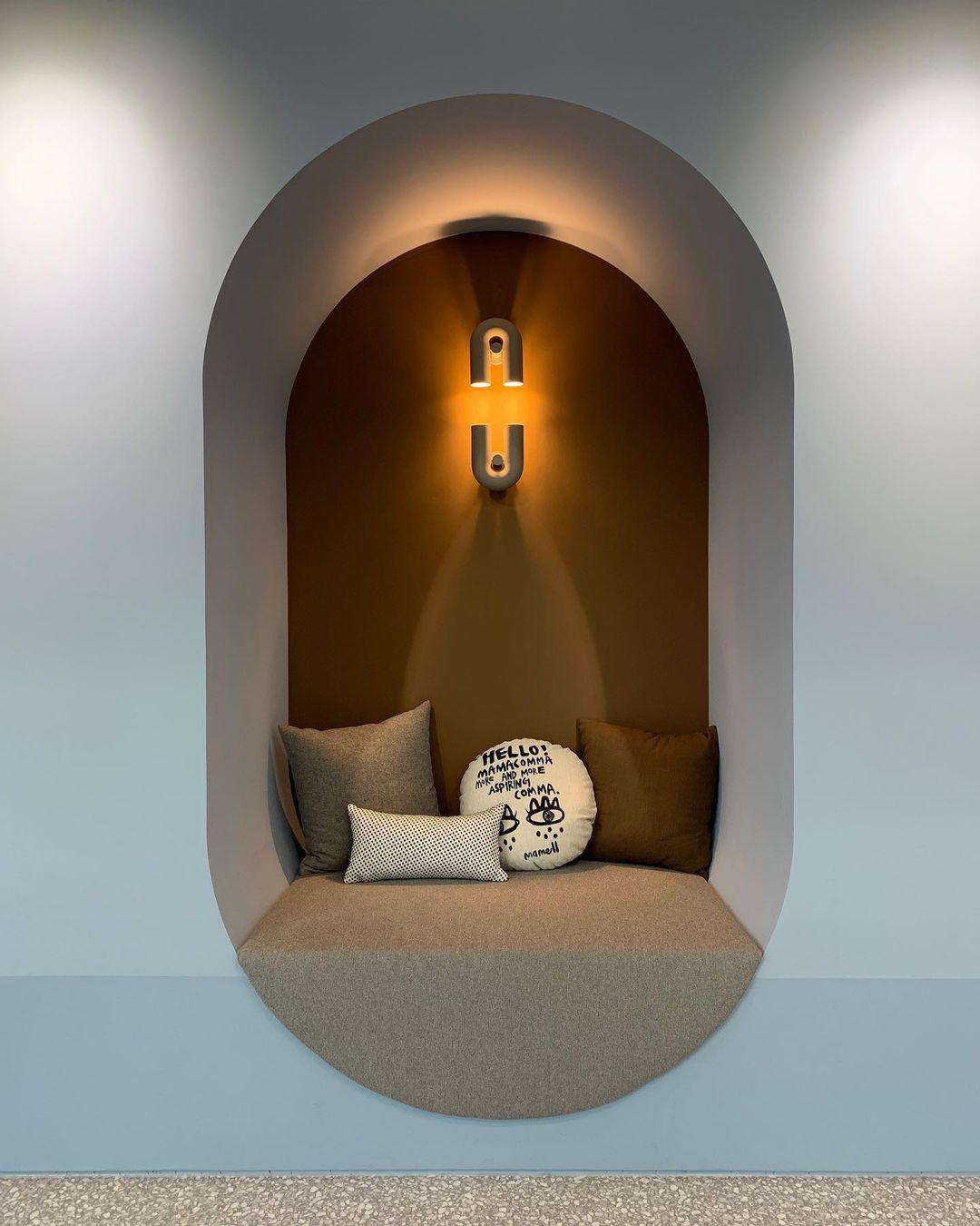 Circus Magic - Adjustable U-Module Wall Light