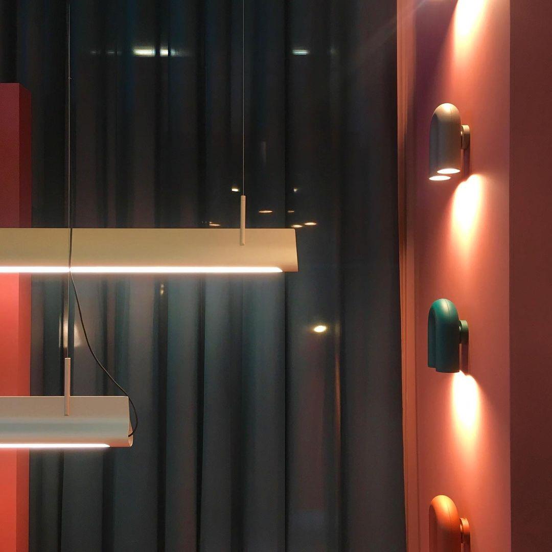 Circus Magic - Adjustable U-Module Wall Light