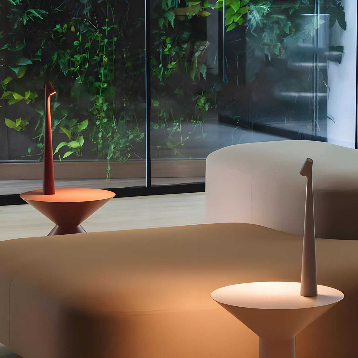 LunaSlim - Elegant Cordless Table Lamp with Adjustable Brightness