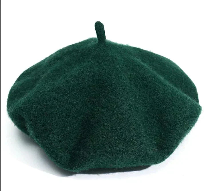 WoolCharm - Luxury Wool Beret for Winter Comfort