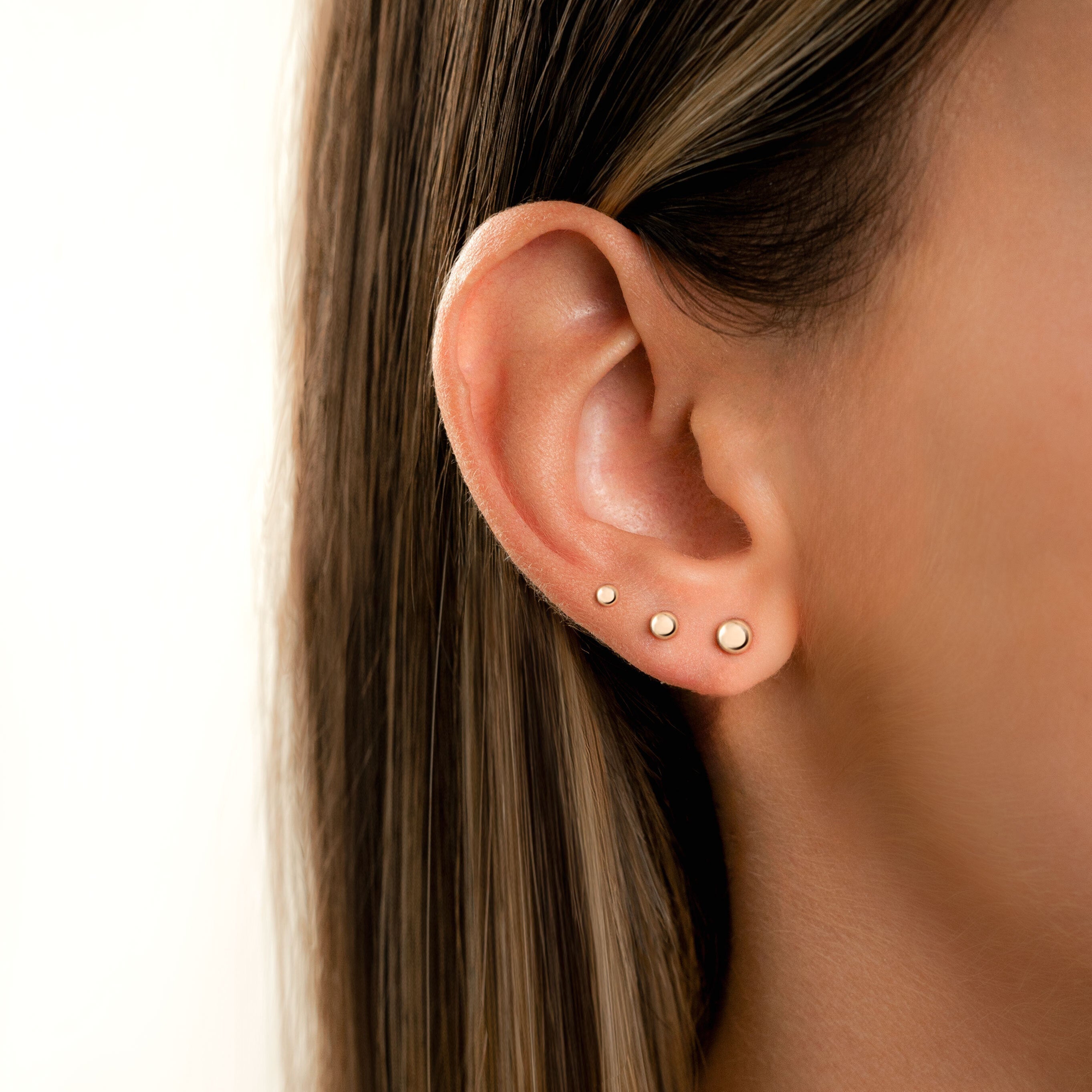 Lunara - Minimalist Round Silver Stud Earrings
