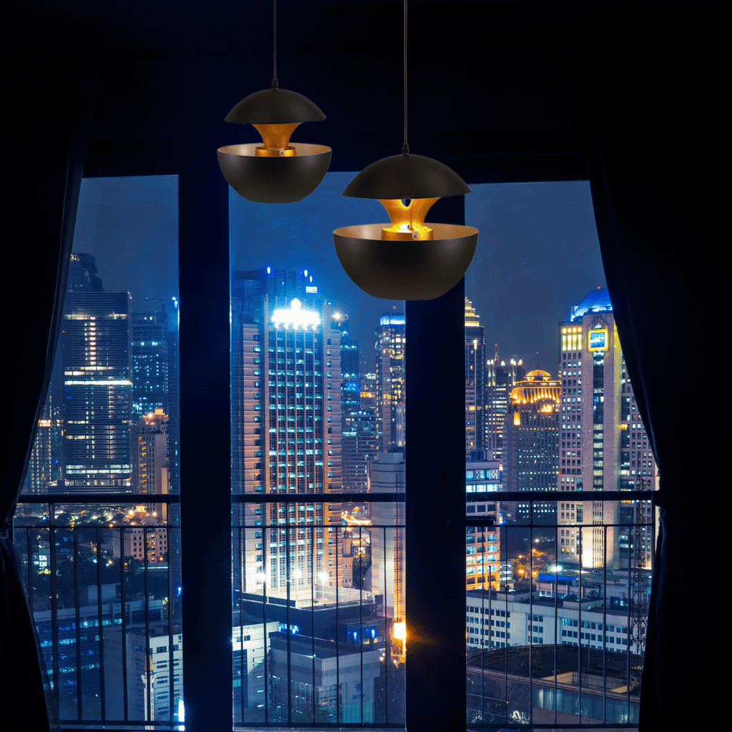 GoldGlow - Luxury Gold Pendant Light for Elegant Dining Rooms