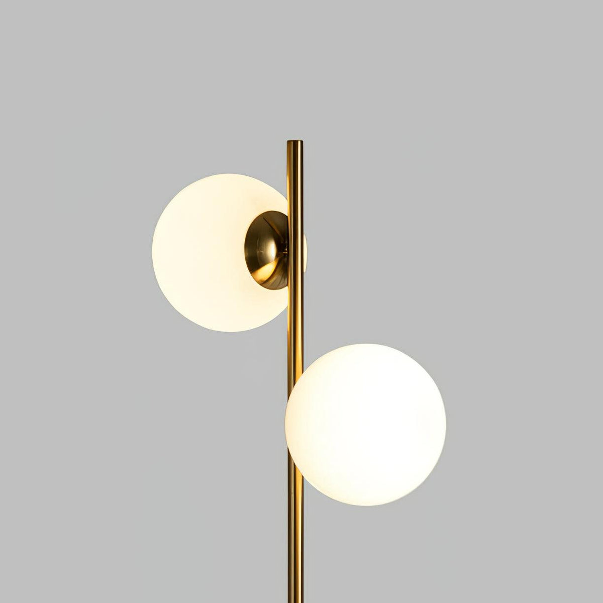 Doppler - Elegant Retro LED Floor Lamp