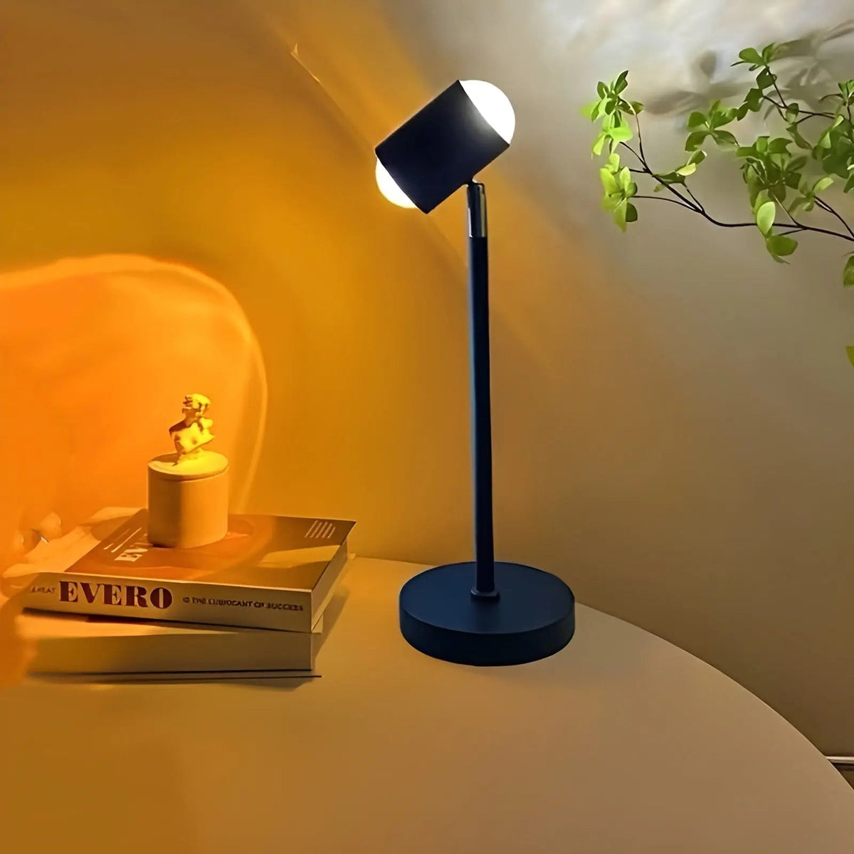 Dravora - USB Projector Night Light with Mesmerizing Colors