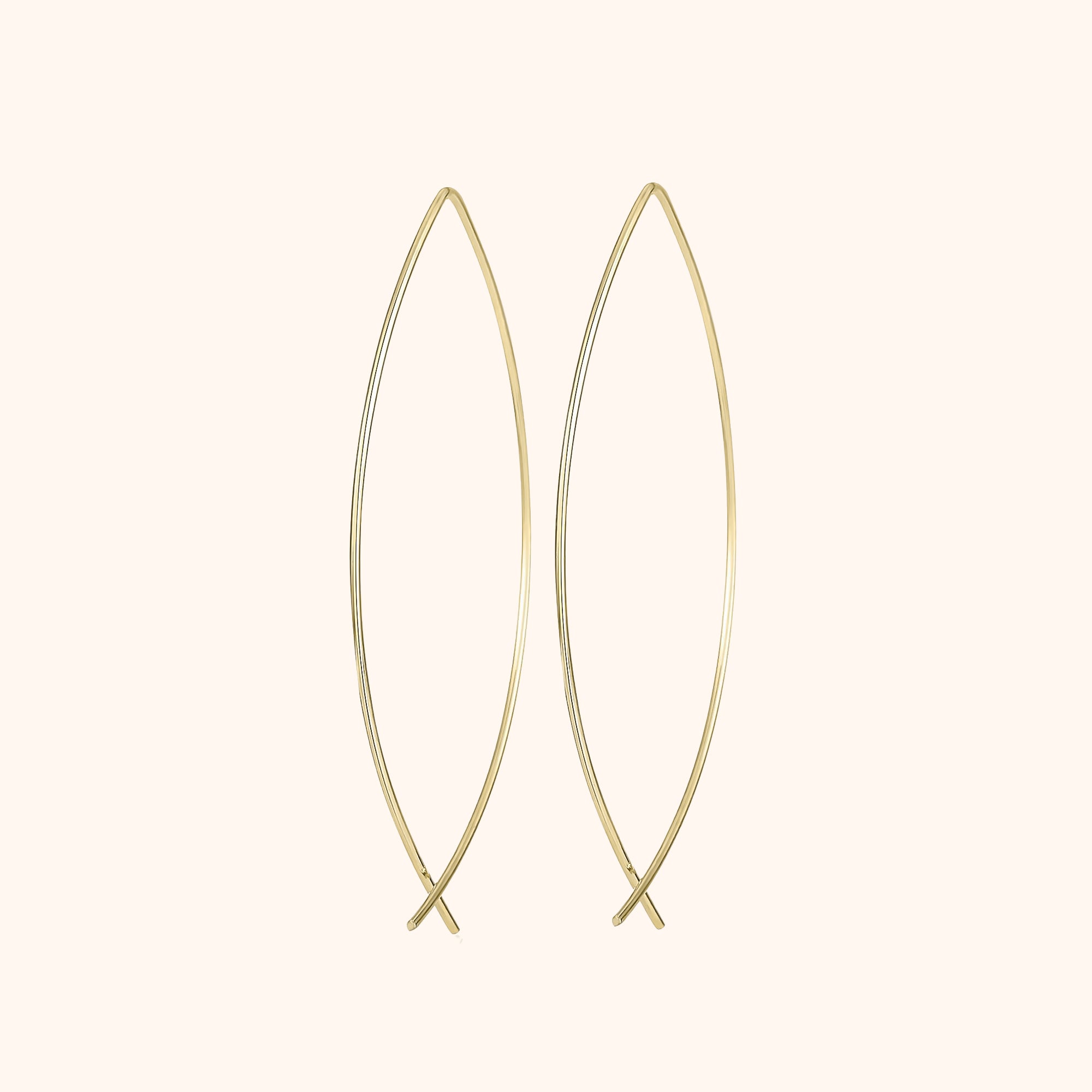 Lina - Chic Lightweight Minimalist Silver Earrings