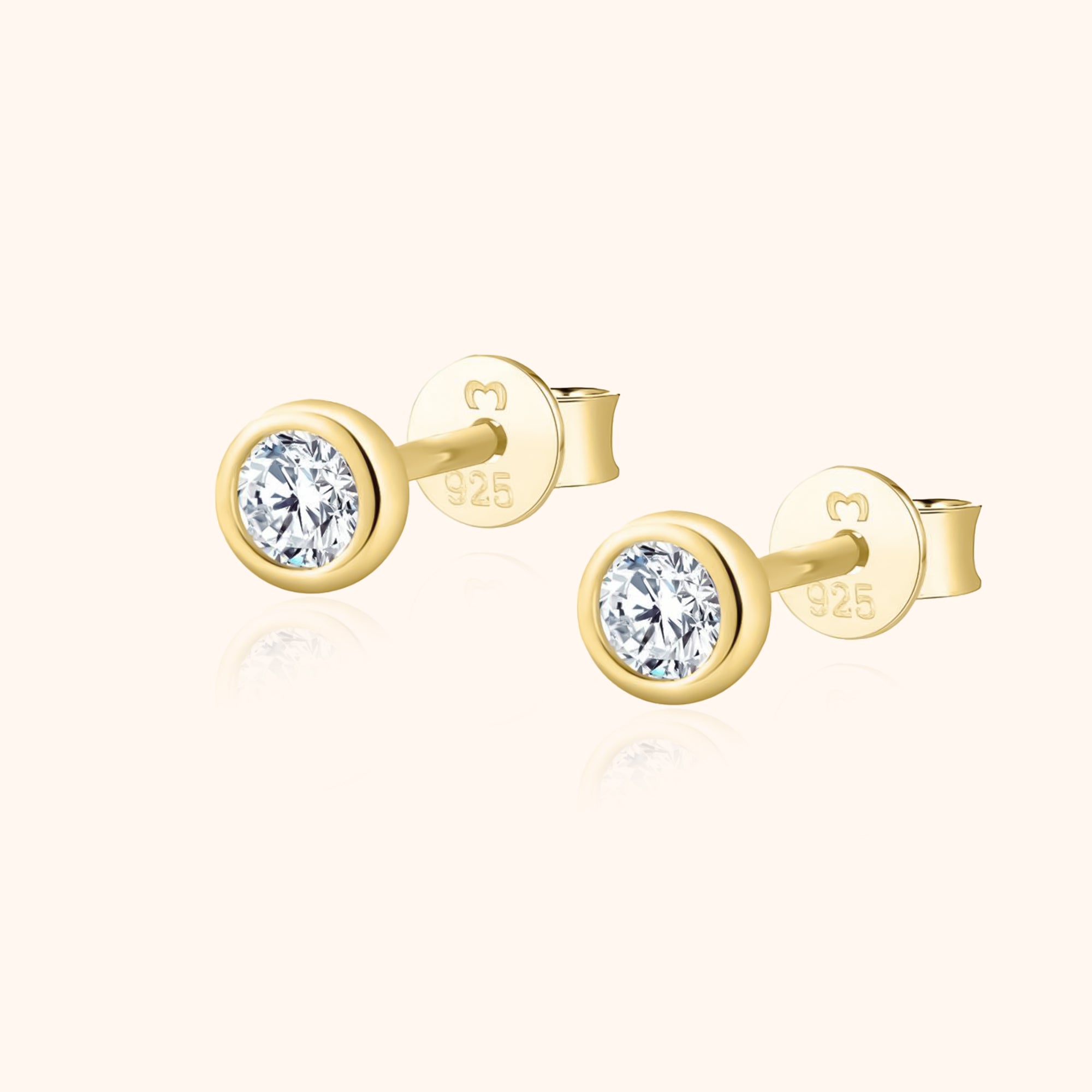 Amira - Compact Zirconia Hoop Earrings in 925 Silver