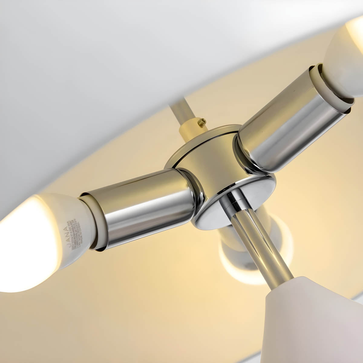 LuxeGlow Light - Elegant Pendant Light for Every Room