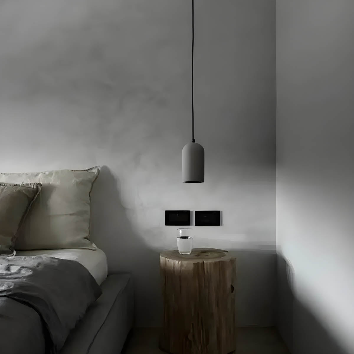 UrbanGlow - Industrial Concrete Pendant Light
