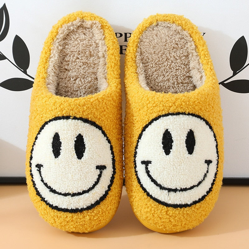 FluffySmile - Cozy Slippers to Keep Your Feet Warm