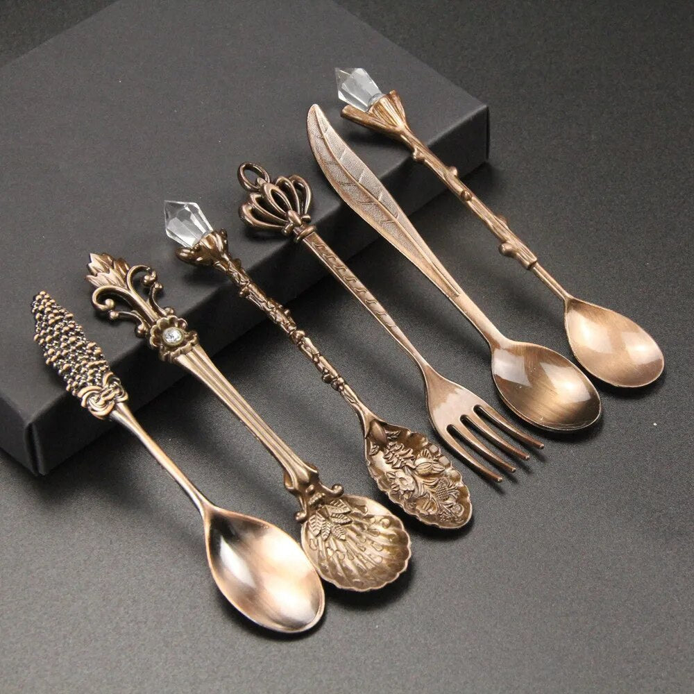 GildCraft - Vintage Engraved Coffee Spoon with Retro Charm