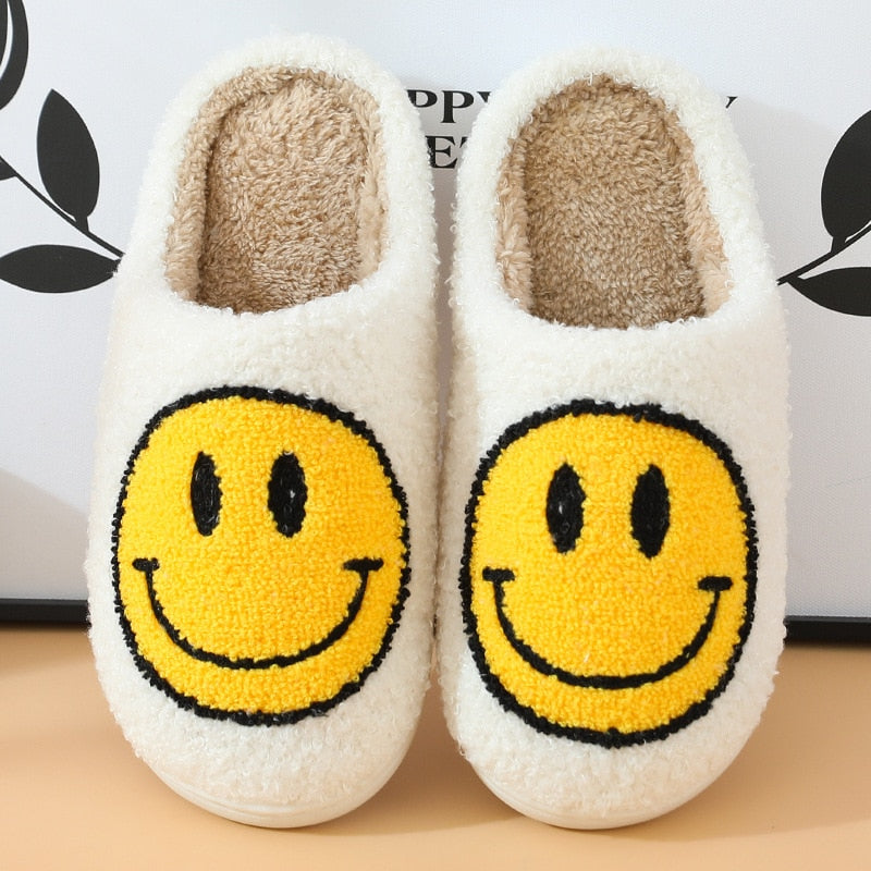 FluffySmile - Cozy Slippers to Keep Your Feet Warm
