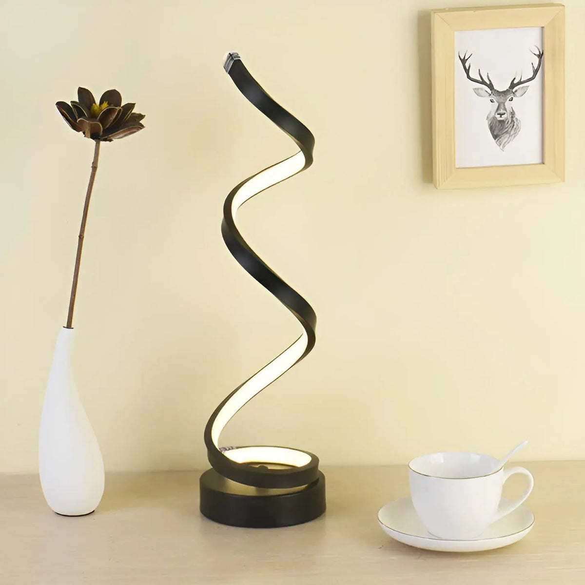 Spiral Glow - Curved LED Desk Lamp for Low-Energy Eye Comfort